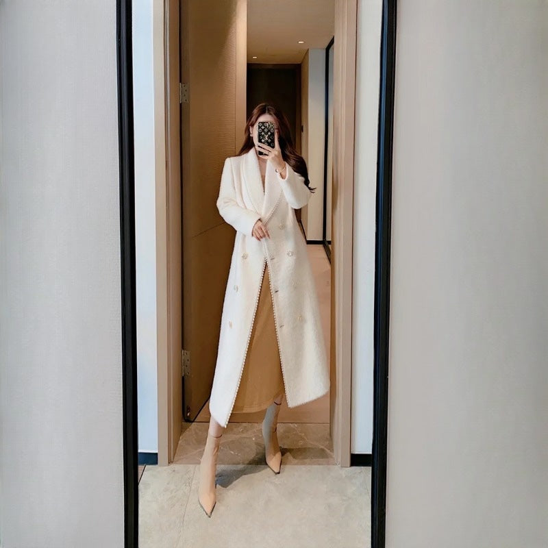 Elegant cashmere  white long sleeved coat